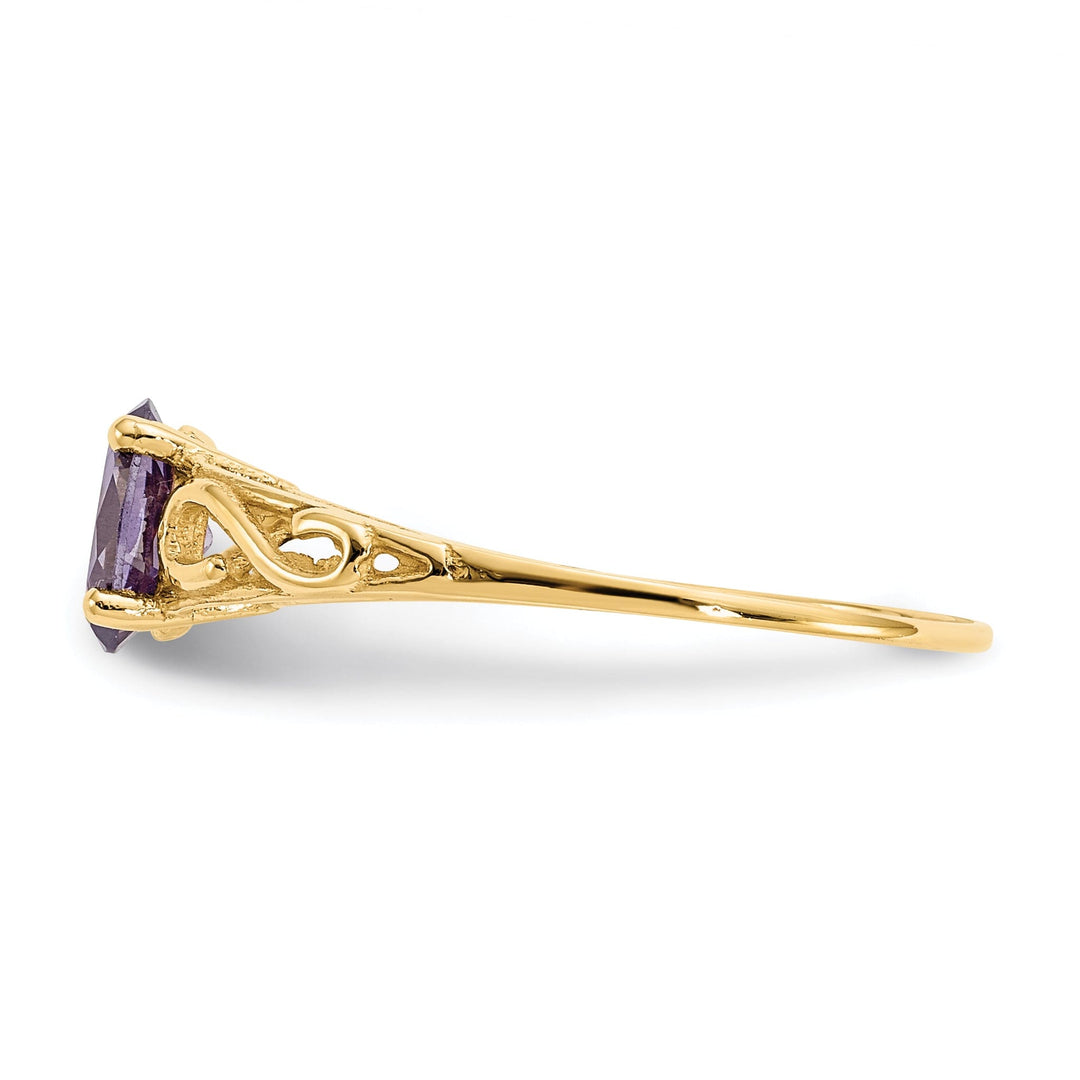 14k Yellow Gold Synthetic Amethyst Ring