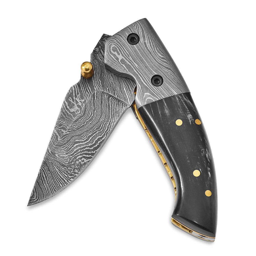 Damascus Steel Blade Buffalo Horn Handle Knife