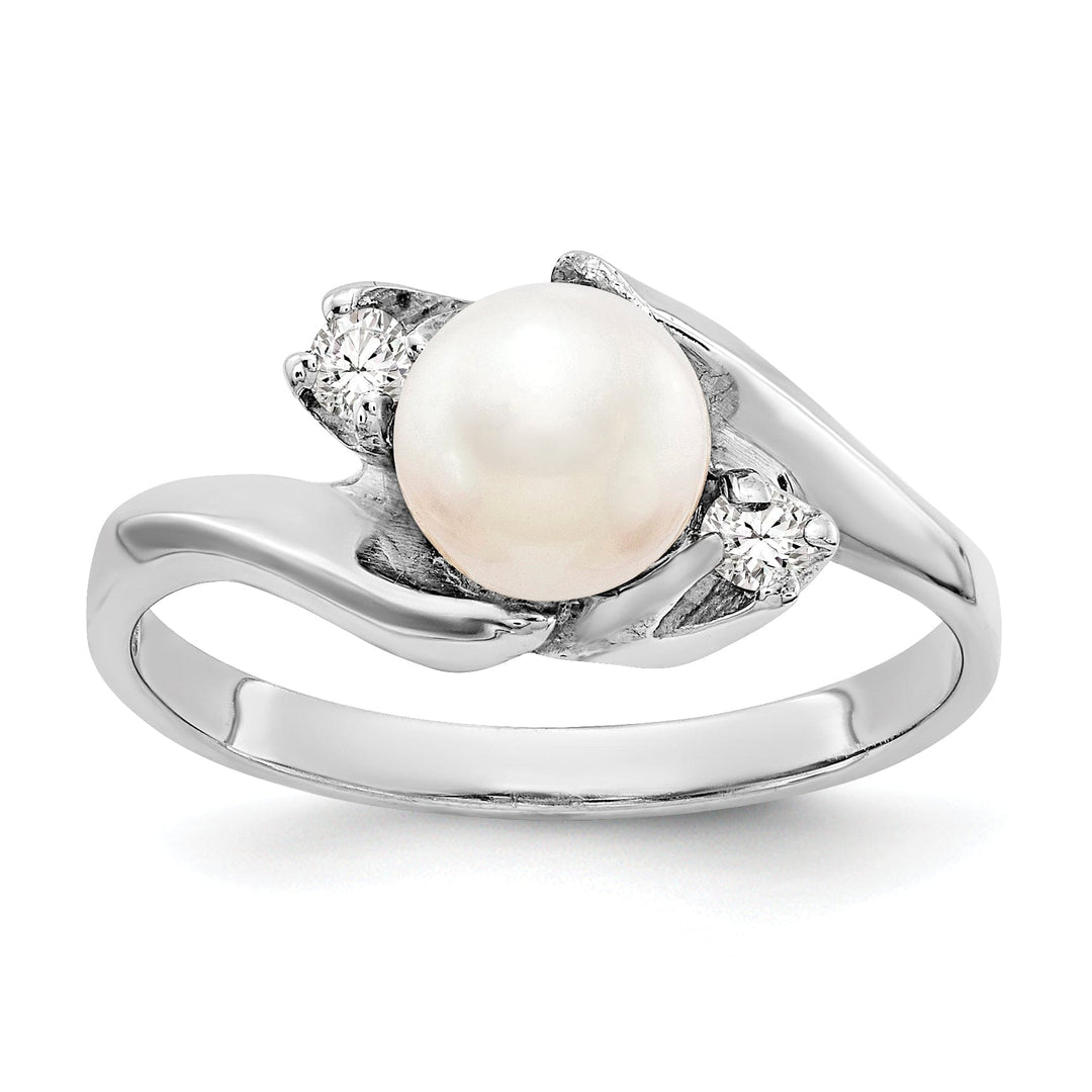 14k White Gold Pearl Diamond Ring