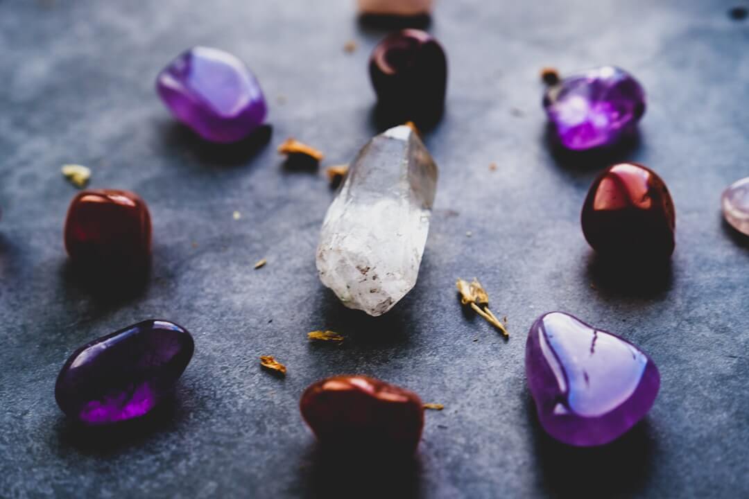 The Psychology of Wearing Jewelry: How It Affects Your Mood