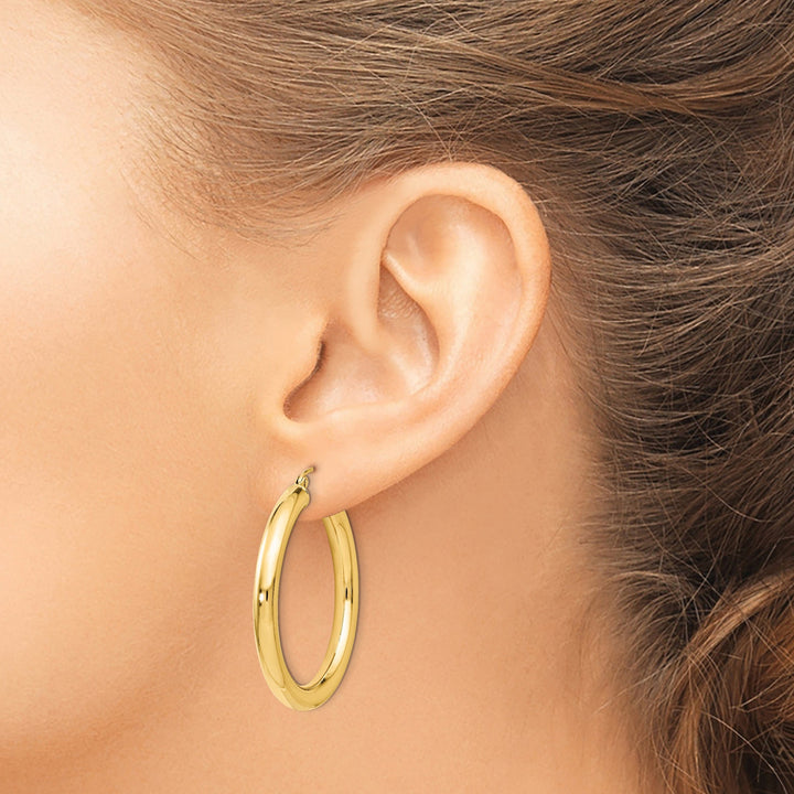 14k Yellow Gold Polish Lightweight Hoop Earrings