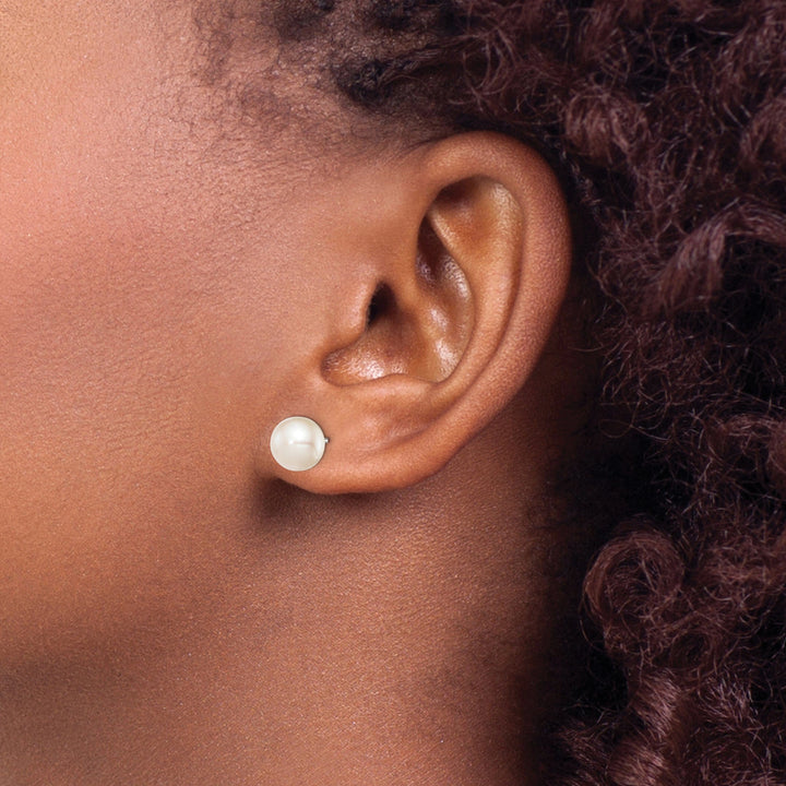 Silver White Fresh Water Cultured Pearl Earring