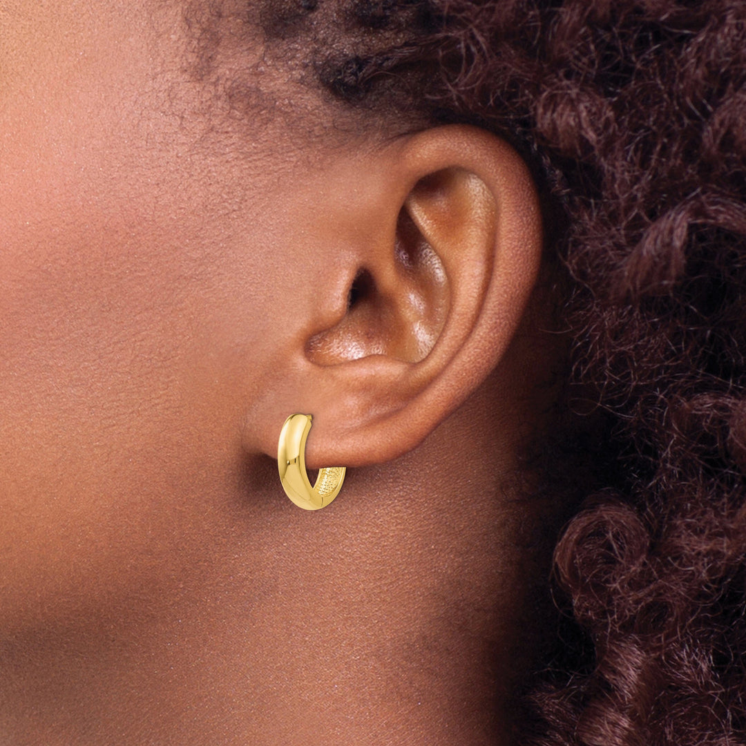 14k Yellow Gold Polished Huggie Hoop Earrings