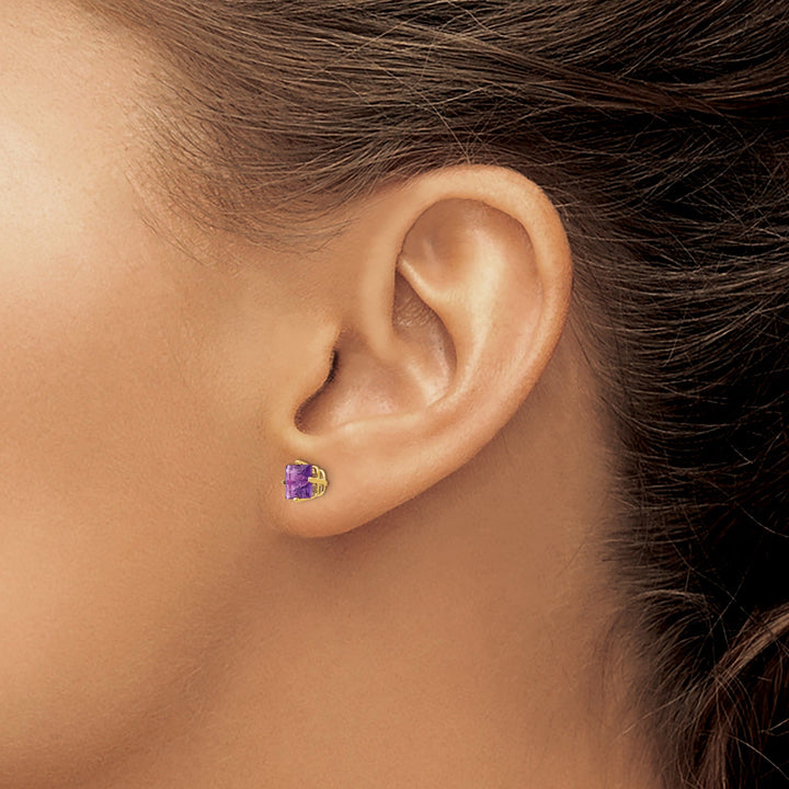 14k Yellow Gold 5MM Princess Cut Amethyst Earring