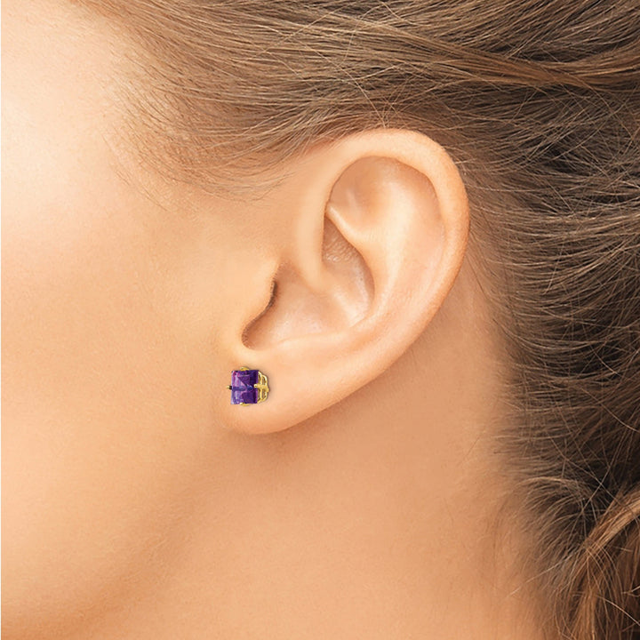 14k Yellow Gold 6MM Princess Cut Amethyst Earring