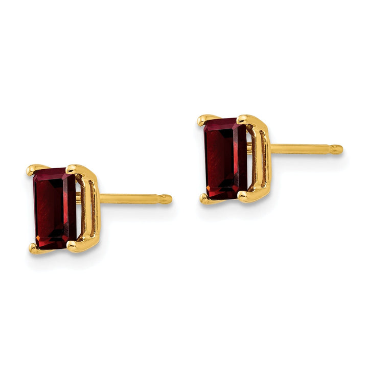 14k Yellow Gold Emerald Cut Garnet Earring