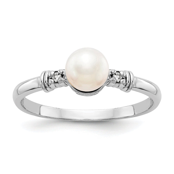 14k White Gold Pearl Diamond Ring