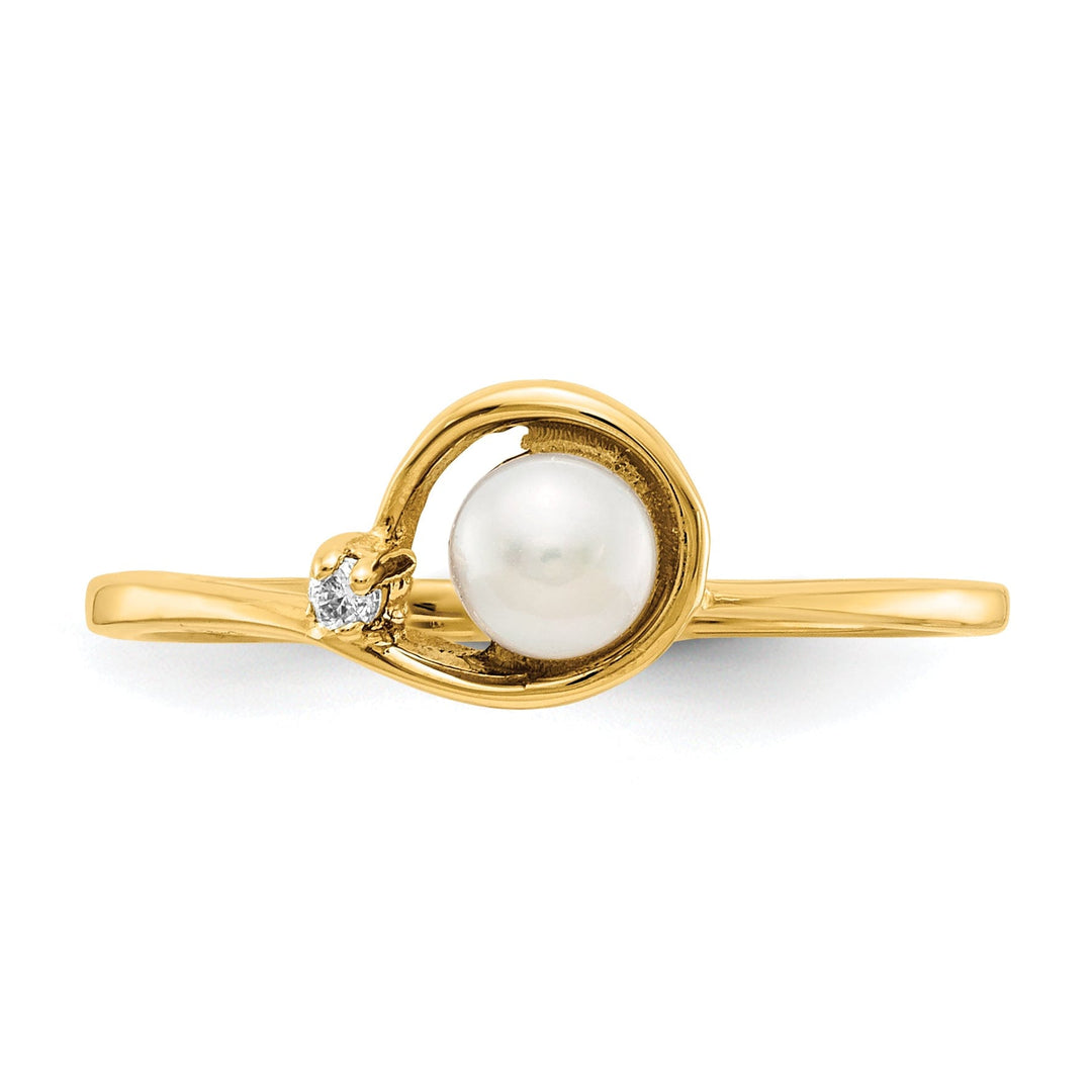 14k Yellow Gold Polished Pearl Diamond Ring