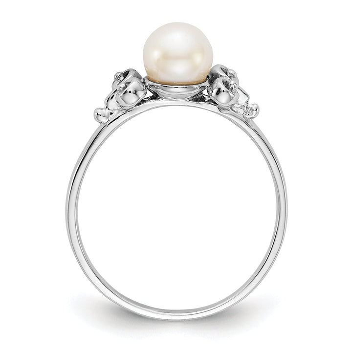 14k White Gold Pearl Ring