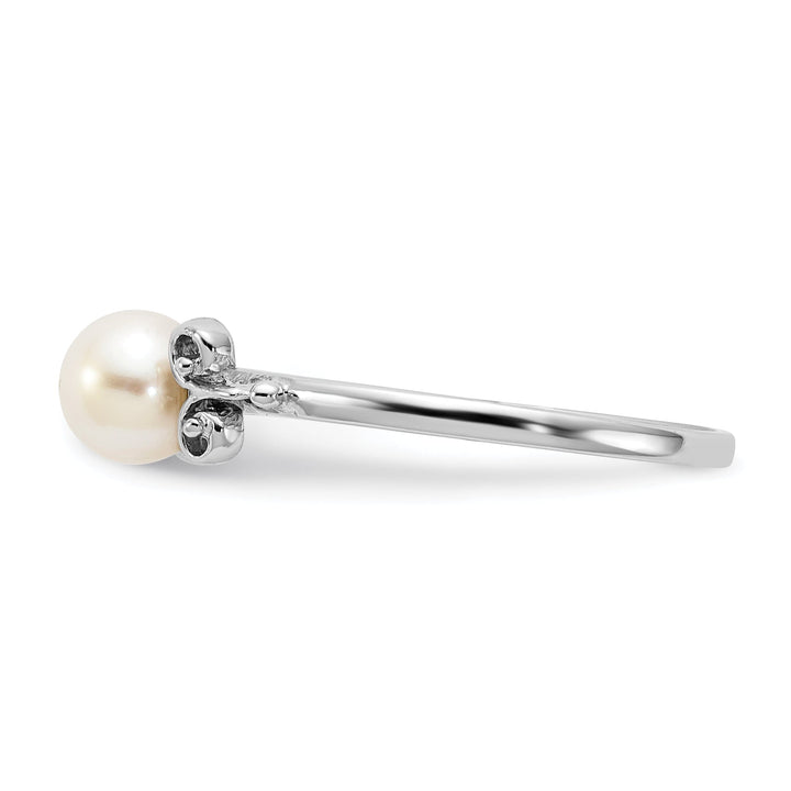 14k White Gold Pearl Ring